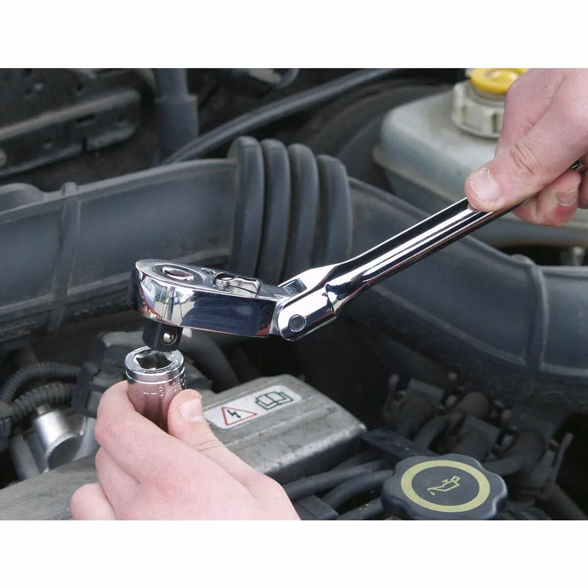 Loops Long Reach 48-Tooth Flexi-Head Ratchet Wrench with 3/8 Inch Sq Drive and Flip Reverse in Silver and Multicolour – 2