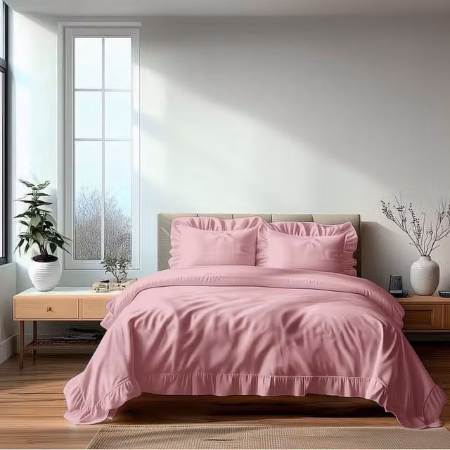 Snug City Pink Polycotton Duvet Cover and Pillowcase Set with Shabby Chic Frilled Design, W: 180 cm, H: 200 cm