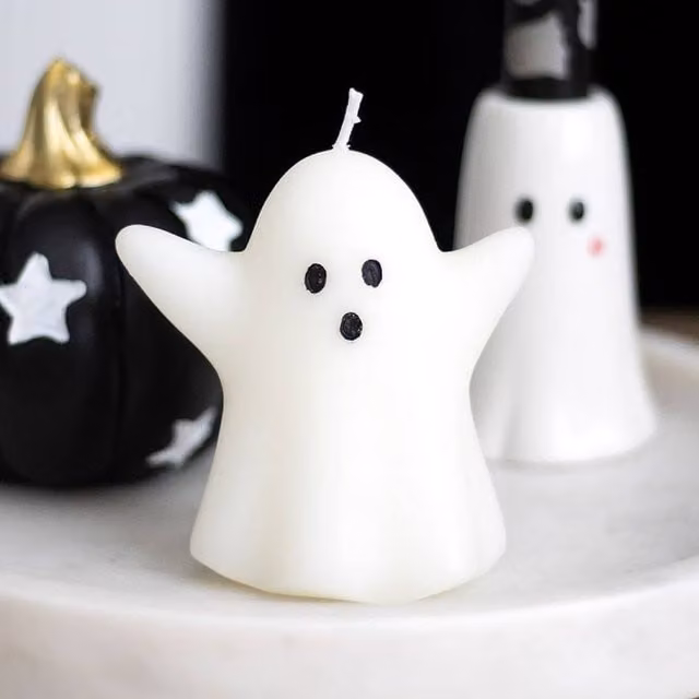 Uniqueful Sweet Ghost Shaped Candle in White – 1