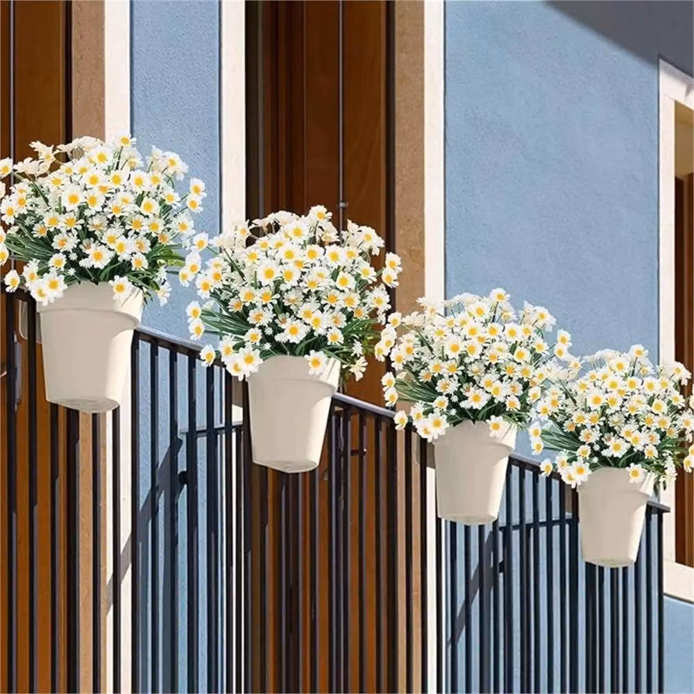 Siganorpy 4-Piece Set of White Artificial Daisy Flowers, UV Resistant Plastic Floral Decor – 2