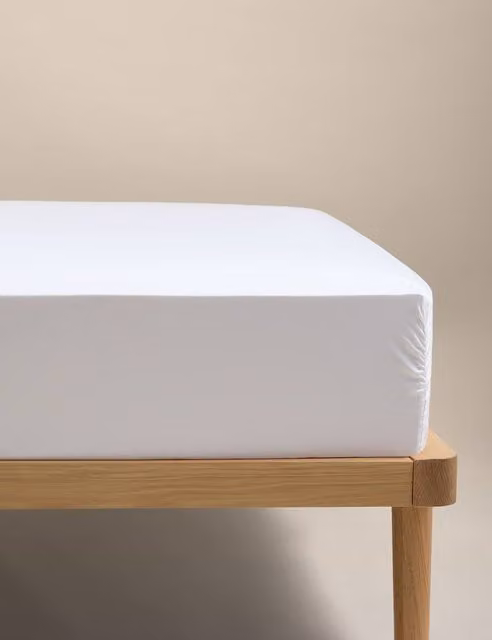 M&S Rest & Renew 400 Thread Count Cotton Multi-Depth Fitted Sheet, White, W: 140 cm, L: 200 cm