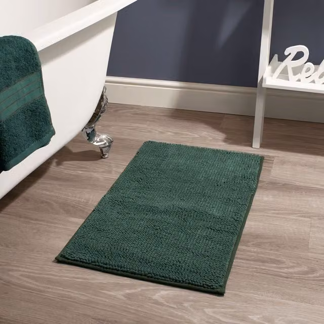OHS Chenille Noodle Bath Mat in Green, W/D/H: 75 x 45 x 1 cm – 1