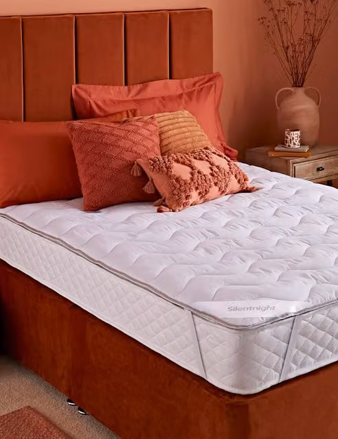 Silentnight Heat Genie Self Heating Mattress Topper, White, W/D/H: 180 x 200 cm