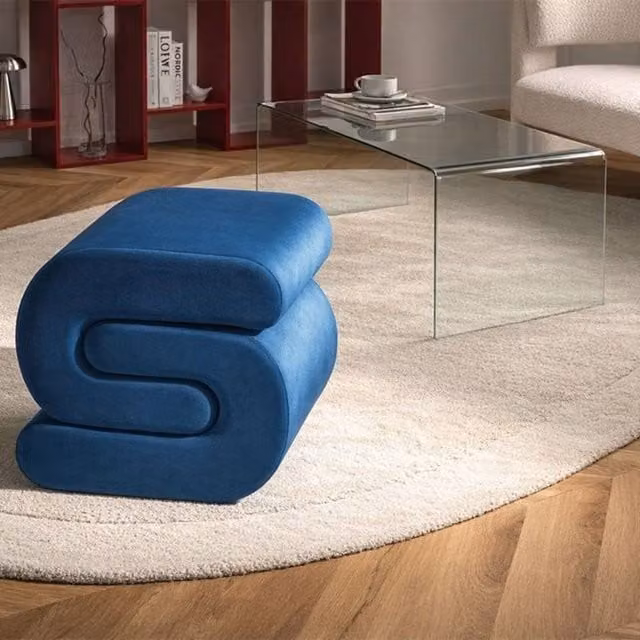 Wyld and Coco Navy Blue Velvet S-Shape Pouffe – 1