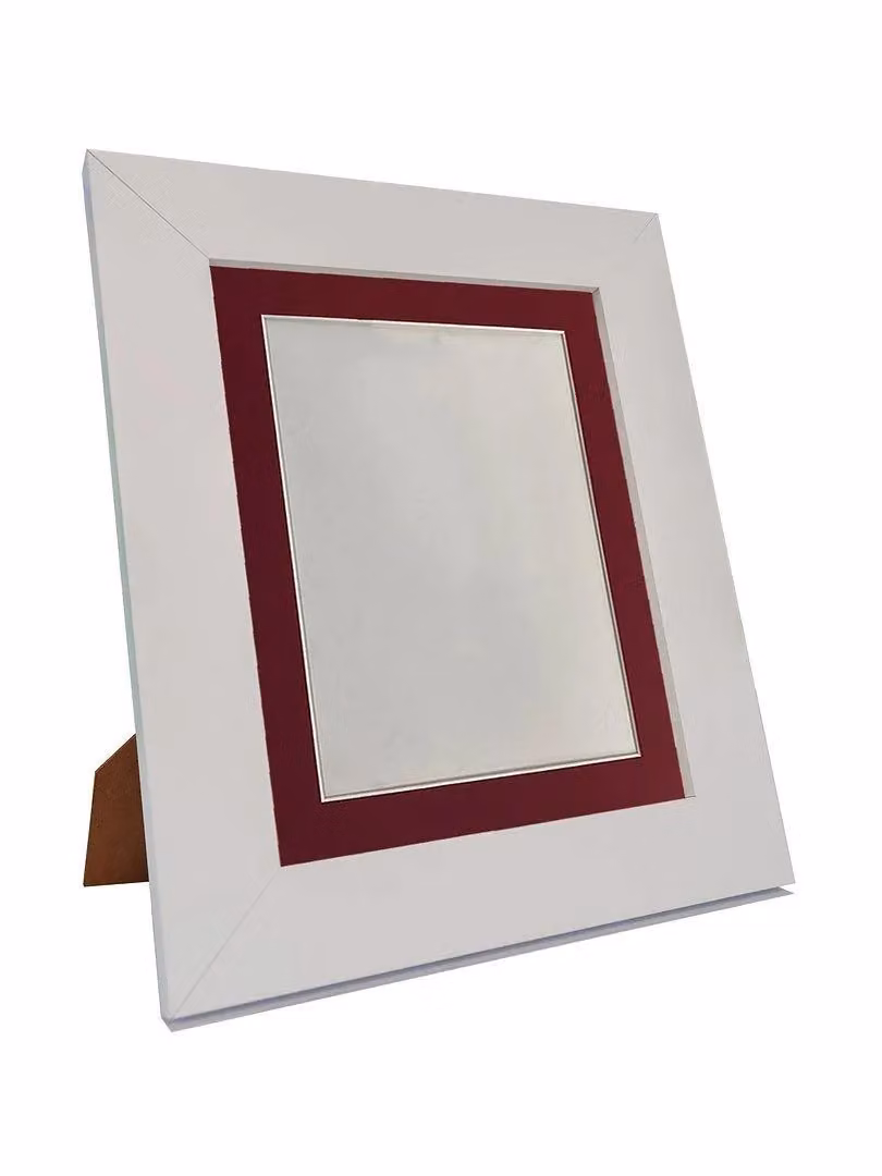 Frames & Mirrors 4U Metro White Rectangular Picture Frame with Red Mount for 8 x 6 Inch Images – 2