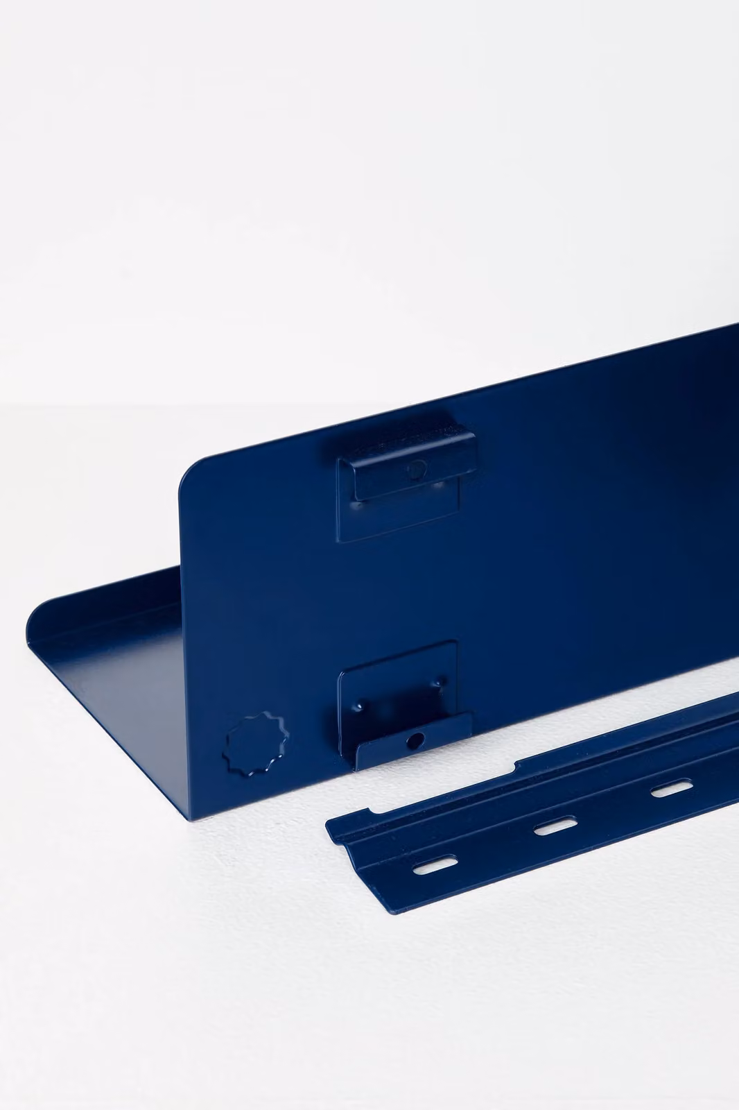 Mustard Made The Ledge Wall Mounted Shelf in Navy Blue, Large, W: 85 cm, H: 13 cm, D: 12 cm – 5
