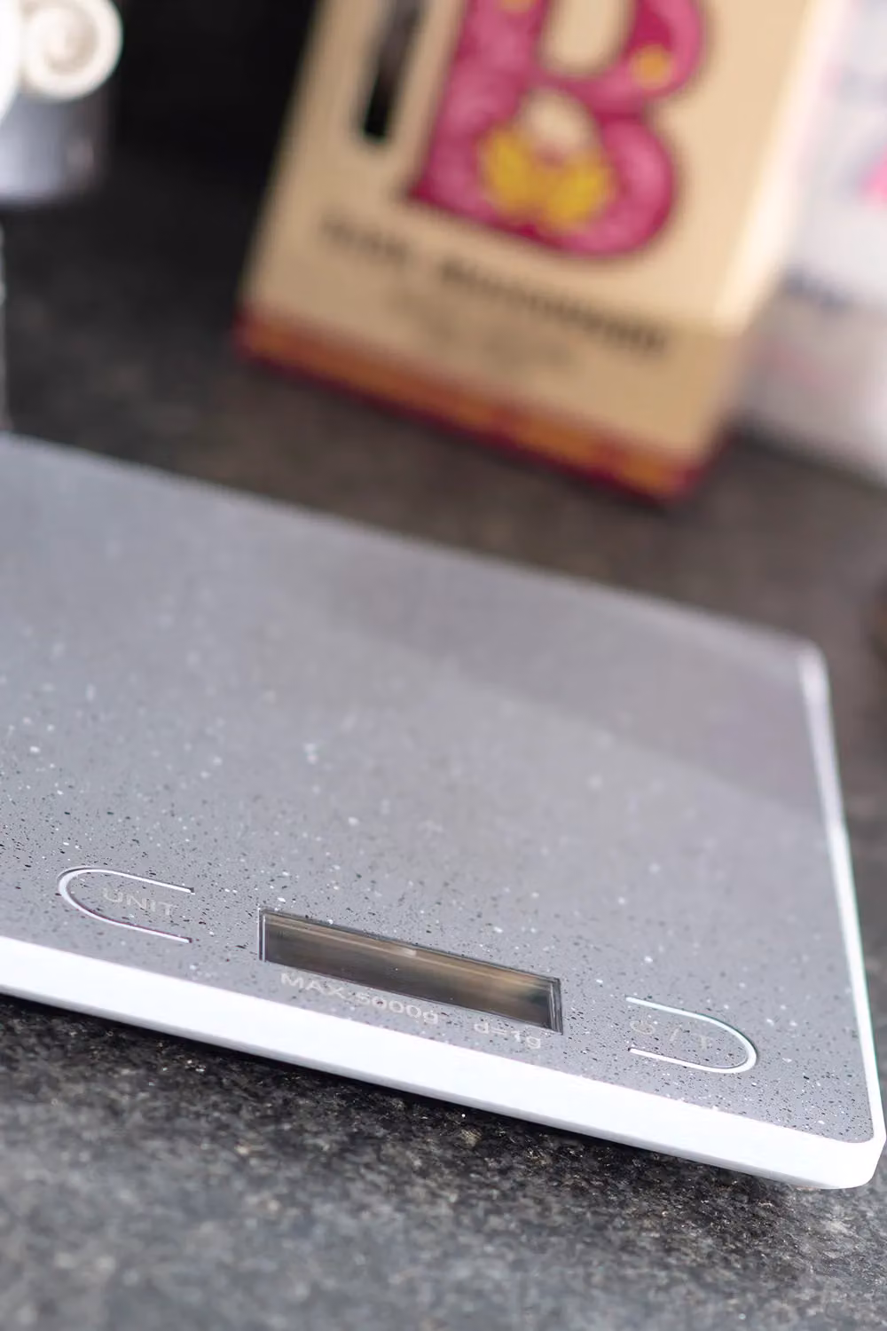 Durastone Professional Digital Kitchen Scales in Grey Speckled Mid Grey with LCD Display – 2