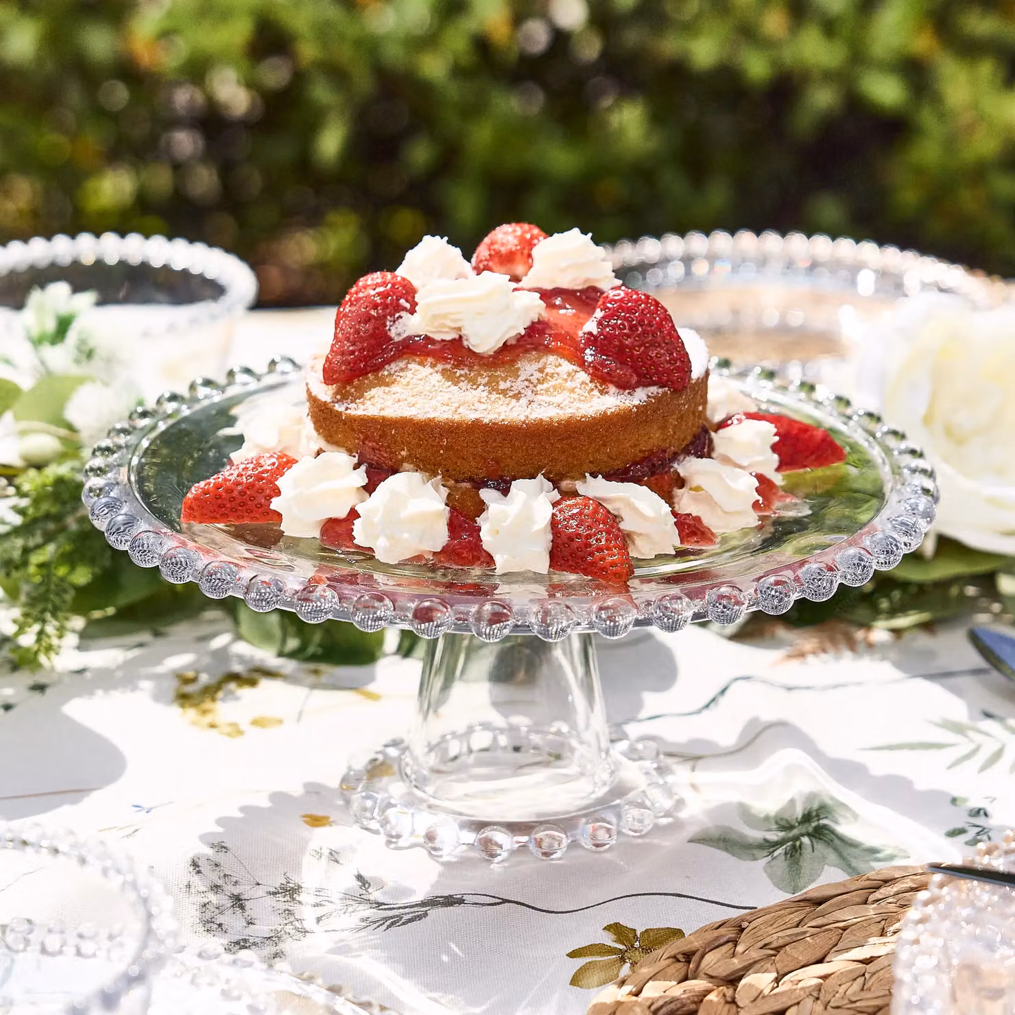 Dibor Bella Perle Glass Beaded Cake Stand with Dome in Clear – 4