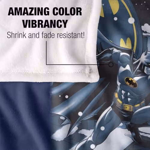 Warner Bros. Batman Christmas Silent Knight Super Soft Fleece Throw Blanket for Children, Multicolour, W: 91.44 cm x D: 91.44 cm x H: 147 cm – 3