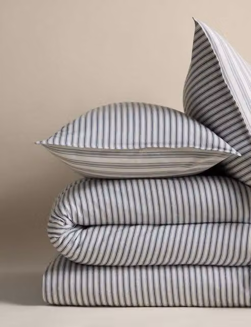 M&S Brushed Cotton Striped Bedding Set in Slate Blue, W/D/H: 180 x 200 cm