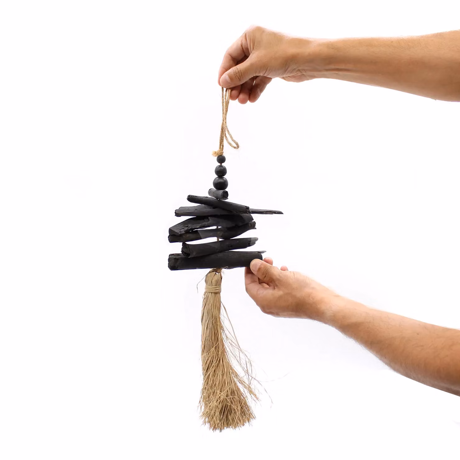 KDMD Boho Hanging Driftwood Tassel Wall Object in Brown and Black – 3
