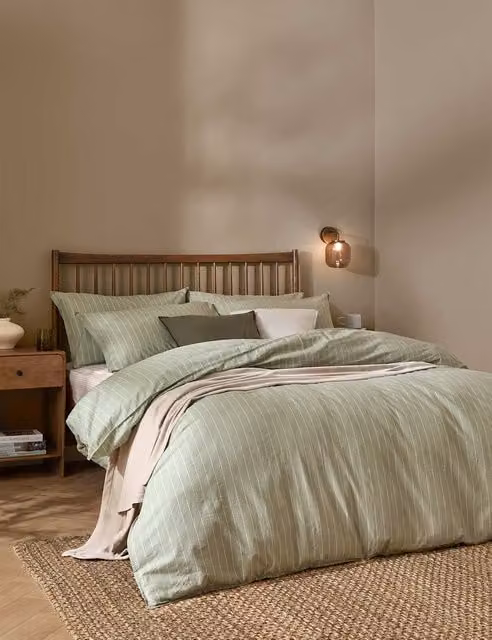 YARD Pure Cotton Percale Linear Stripe Bedding Set in Green Mix, 200 x 200 cm