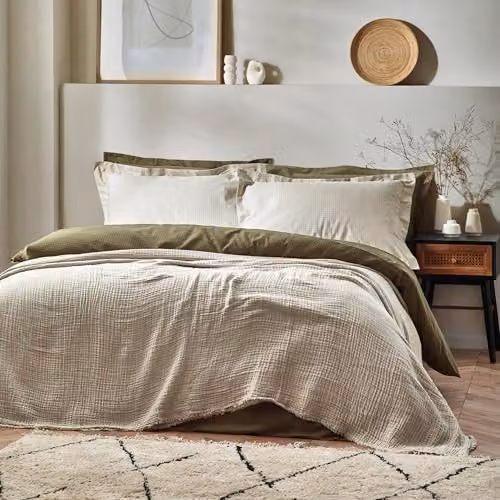 Riva Home Woven Cotton Muslin Throw with Fringes in Beige, W/D/H: 240 x 260 cm – 3
