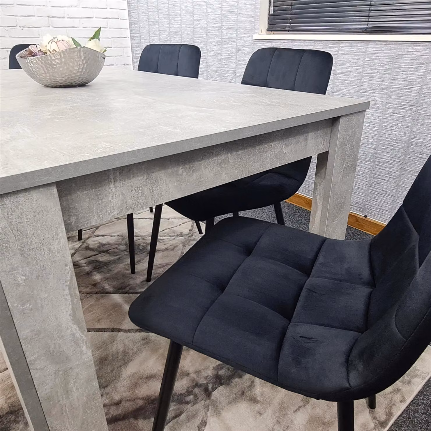 KOSY KOALA Modern Brown Dining Set with Grey Rectangular Table, 4 Black Velvet Chairs and 1 Bench – 6