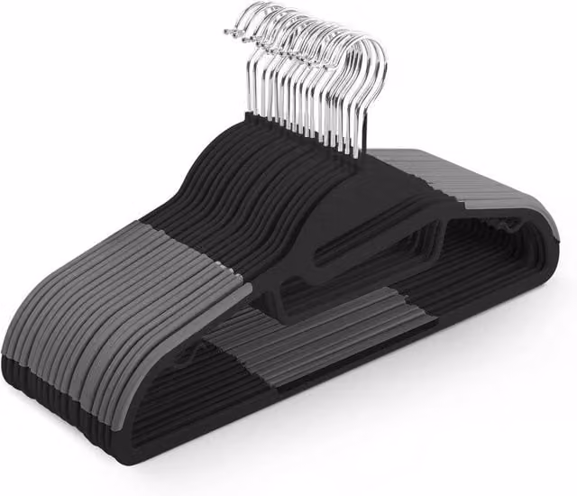Keplin 30-Pack Non-Slip Space-Saving Plastic Hangers with 360 Degree Swivel Hook in Black – 1