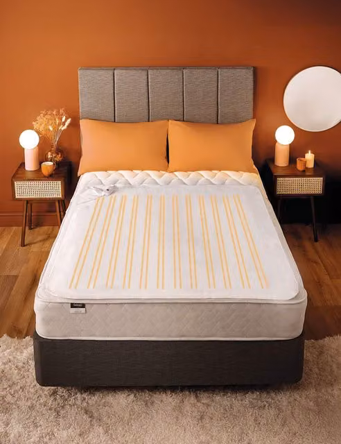 Silentnight Winter Warmer Electric Blanket in White with Rapid Heat Up and Fleece Finish
