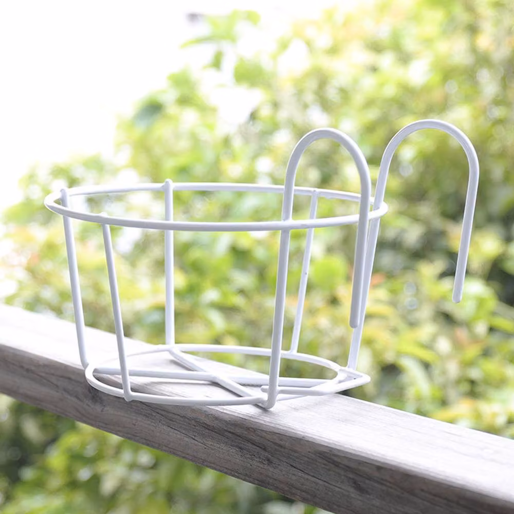 Living and Home White Metal Hanging Plant Pot Stand Holder, Depth: 22 cm – 5