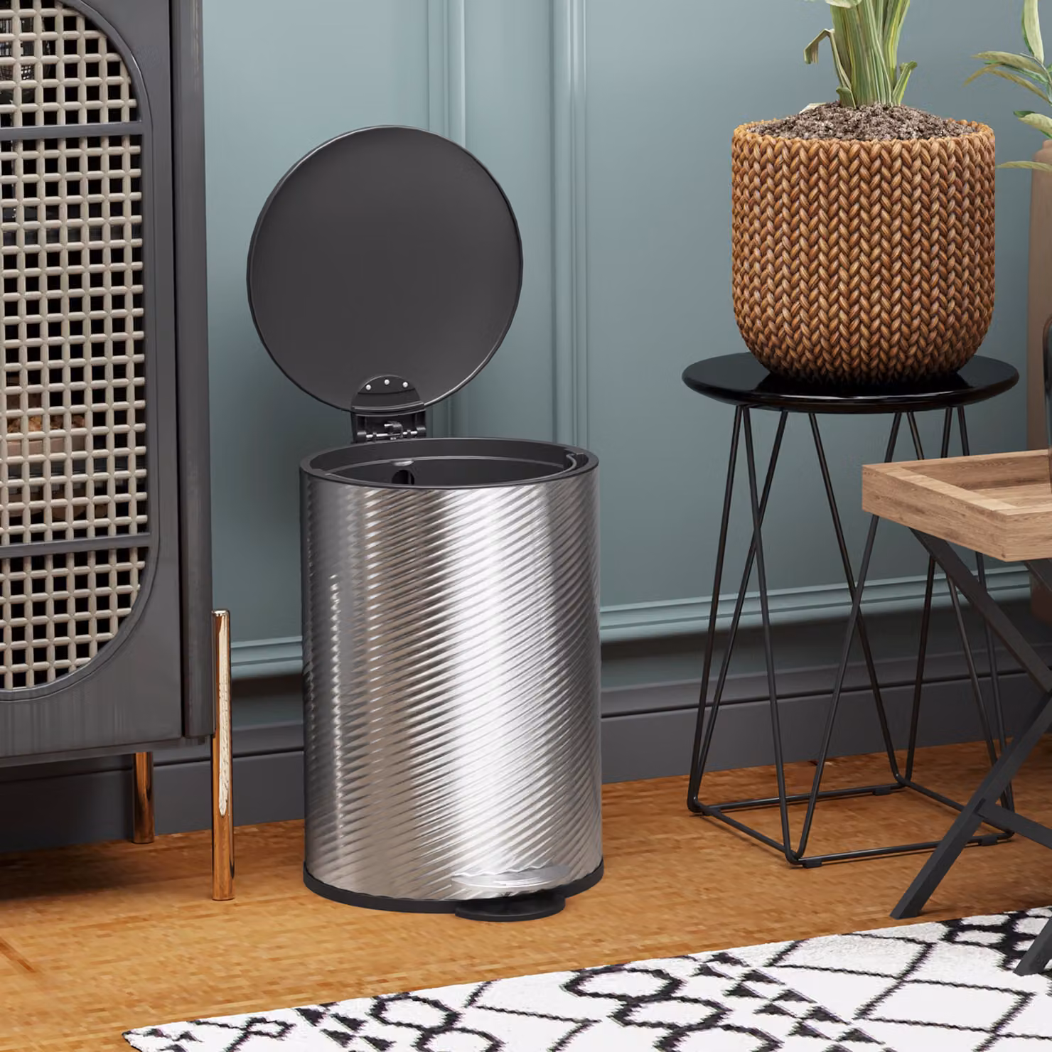HOMCOM 20 Litre Stainless Steel Kitchen Pedal Bin in Silver with Soft-Close Lid and Fingerprint-Proof Finish – 8