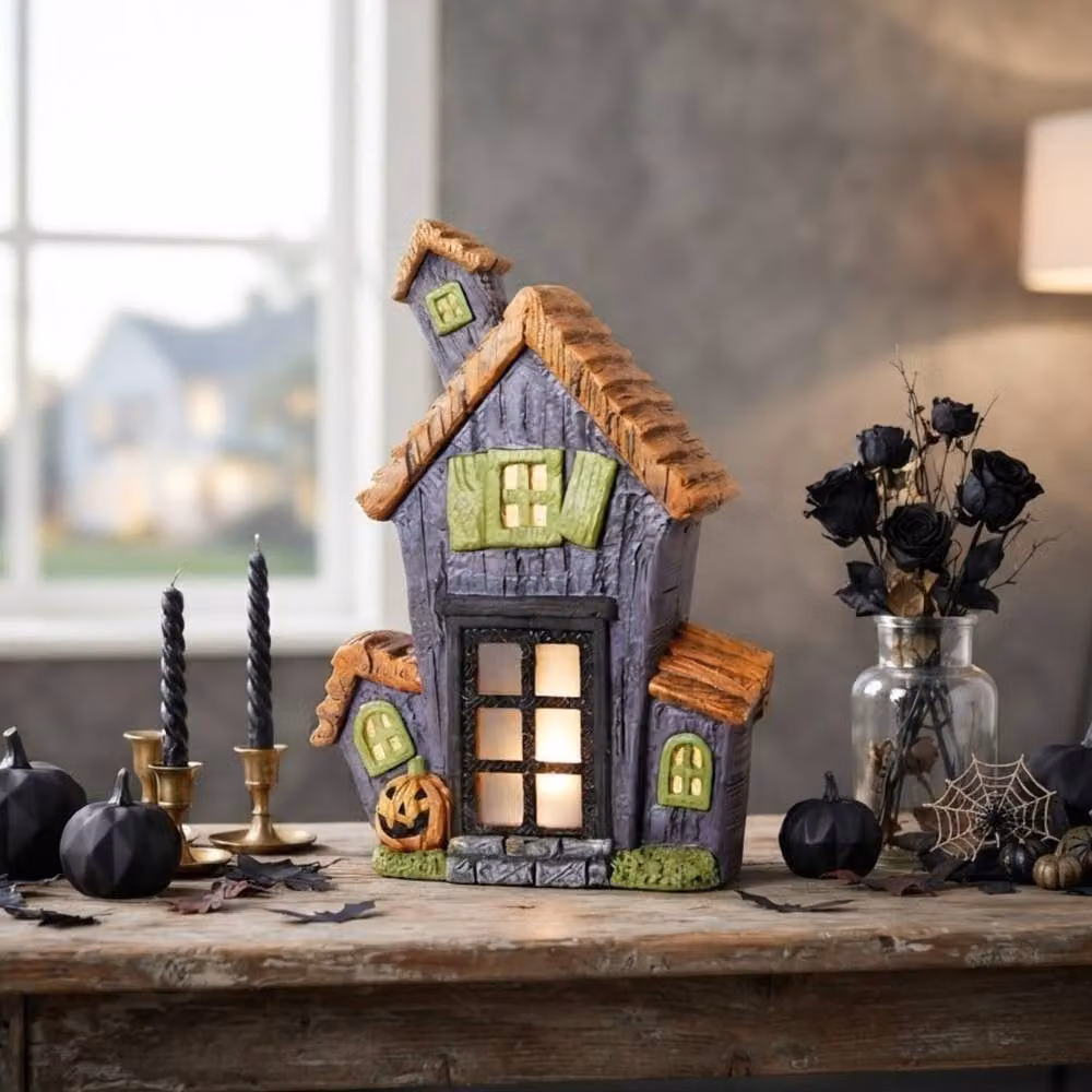 Garden Greatness Illuminated Haunted LED Pumpkin House in Multicolour – 2
