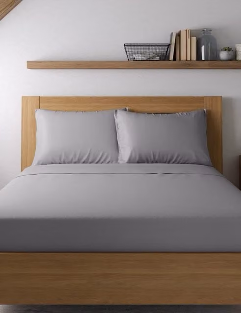 M&S Egyptian Cotton Sateen 400 Thread Count Pillowcase in Ash Grey