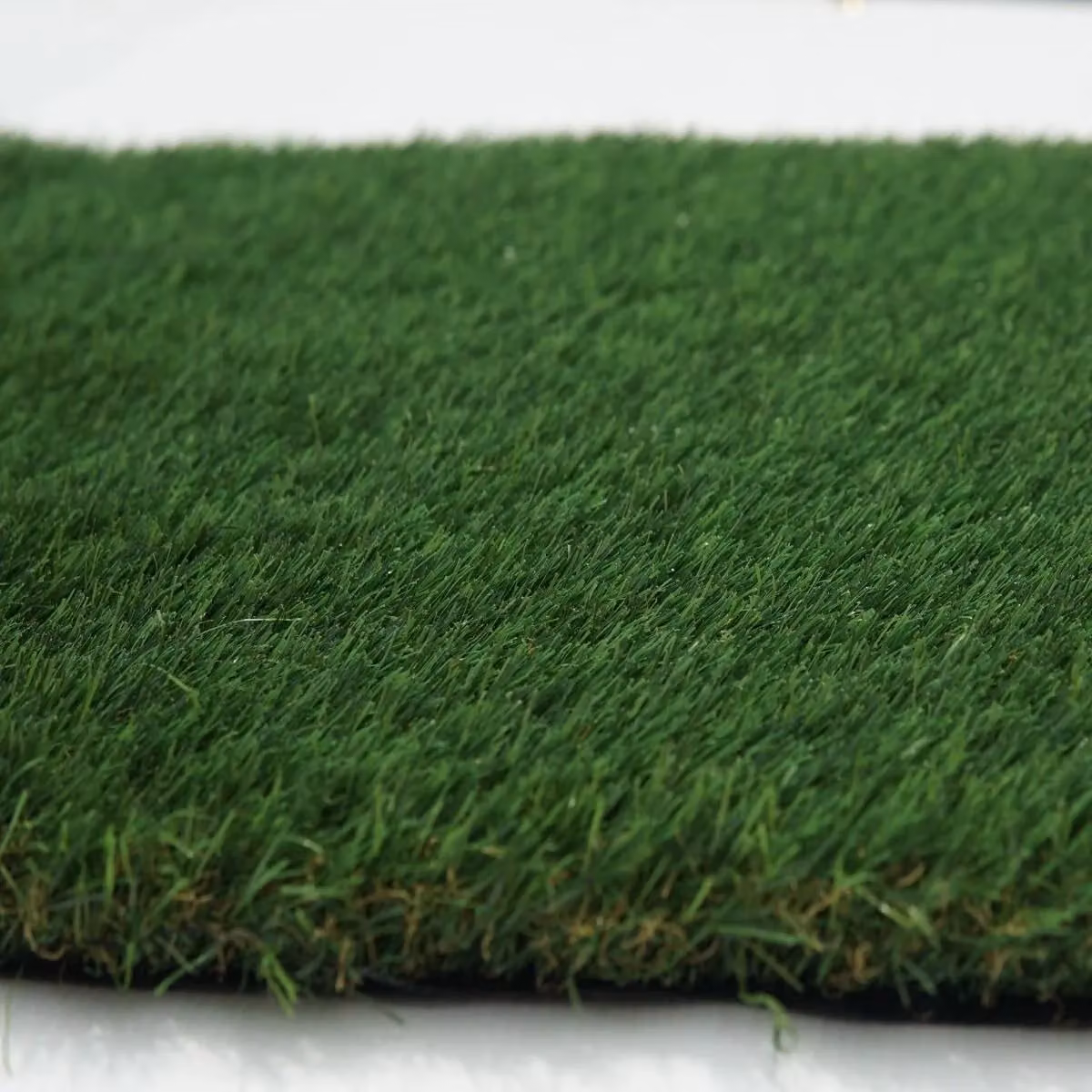 Artificial Grass GB Cape Verde 40mm Artificial Grass in Green, W: 400 cm, D: 300 cm – 5