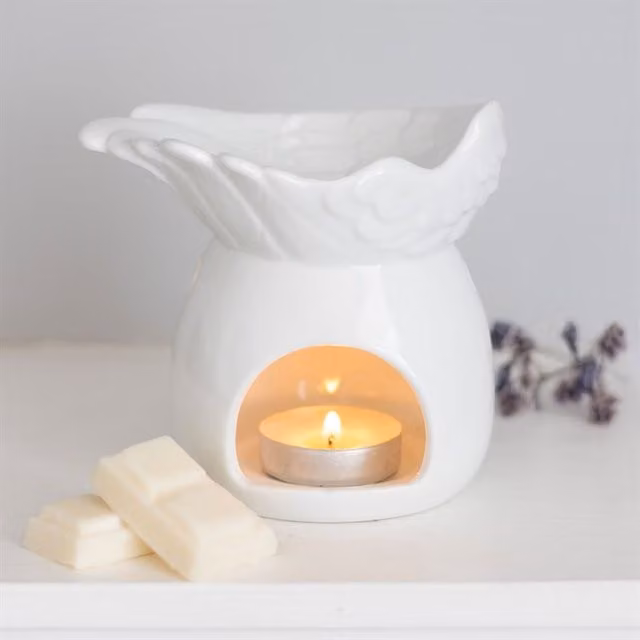 KDMK Angel Wing Elegance Ceramic Oil Burner and Tealight Lamp in White