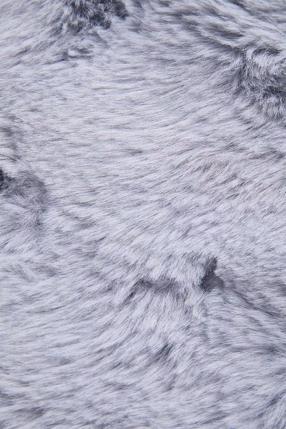 Garden Sanctuary Grey Knitted Faux Fur Sofa Throw – 2