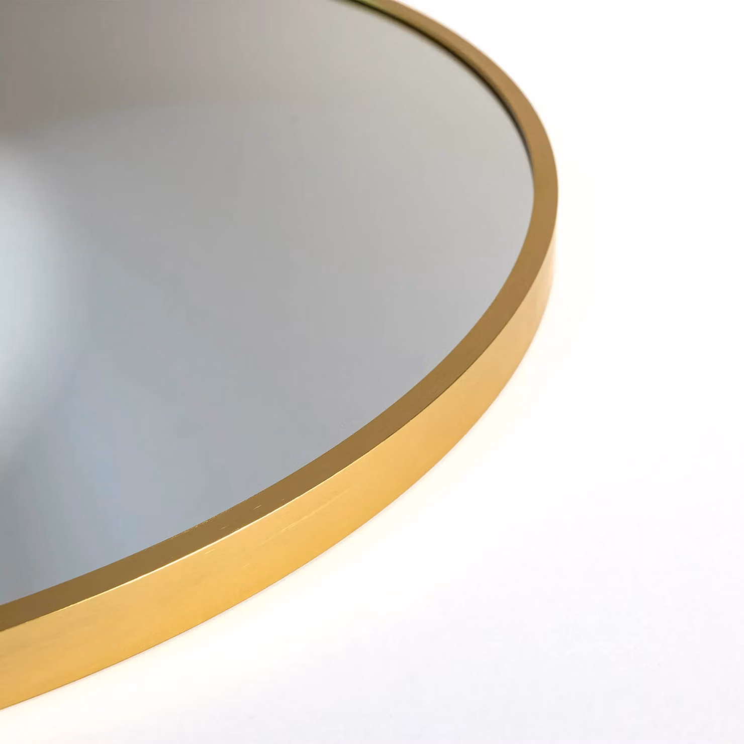 Nielsen Design Jaron Round Aluminium Wall Mirror in Gold, Diameter: 60 cm – 4