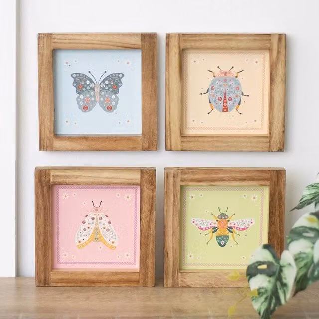 Uniqueful Set of 4 Multicolour Floral and Botanical Bug Framed Wall Art Prints, W: 15 cm x H: 15 cm