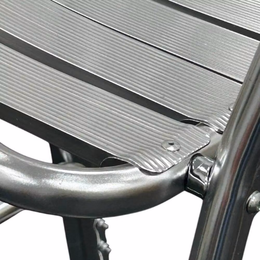 PAWNORA Silver Aluminium Bar Stools – 3