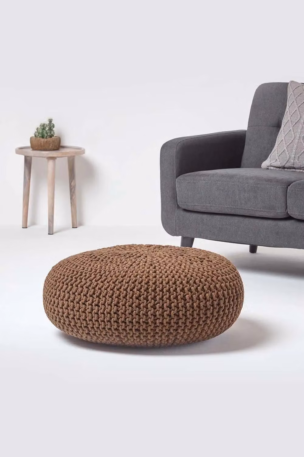 Homescapes Large Round Cotton Knitted Pouffe Footstool in Brown – 2