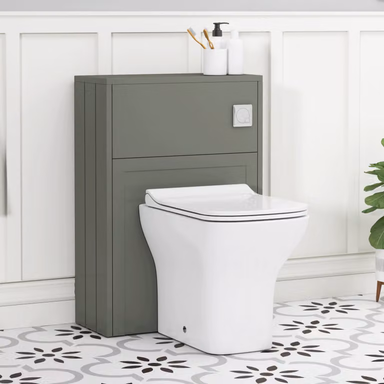 Royal Bathrooms Elmore Traditional Wall Mounted BTW WC Unit with Rimless Ceramic Toilet Seat and Soft Close Seat, Width: 55 cm