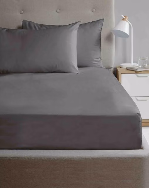 Rapport Home Microfibre Fitted Sheet in Anthracite Grey, W/D/H: 140 x 200 cm