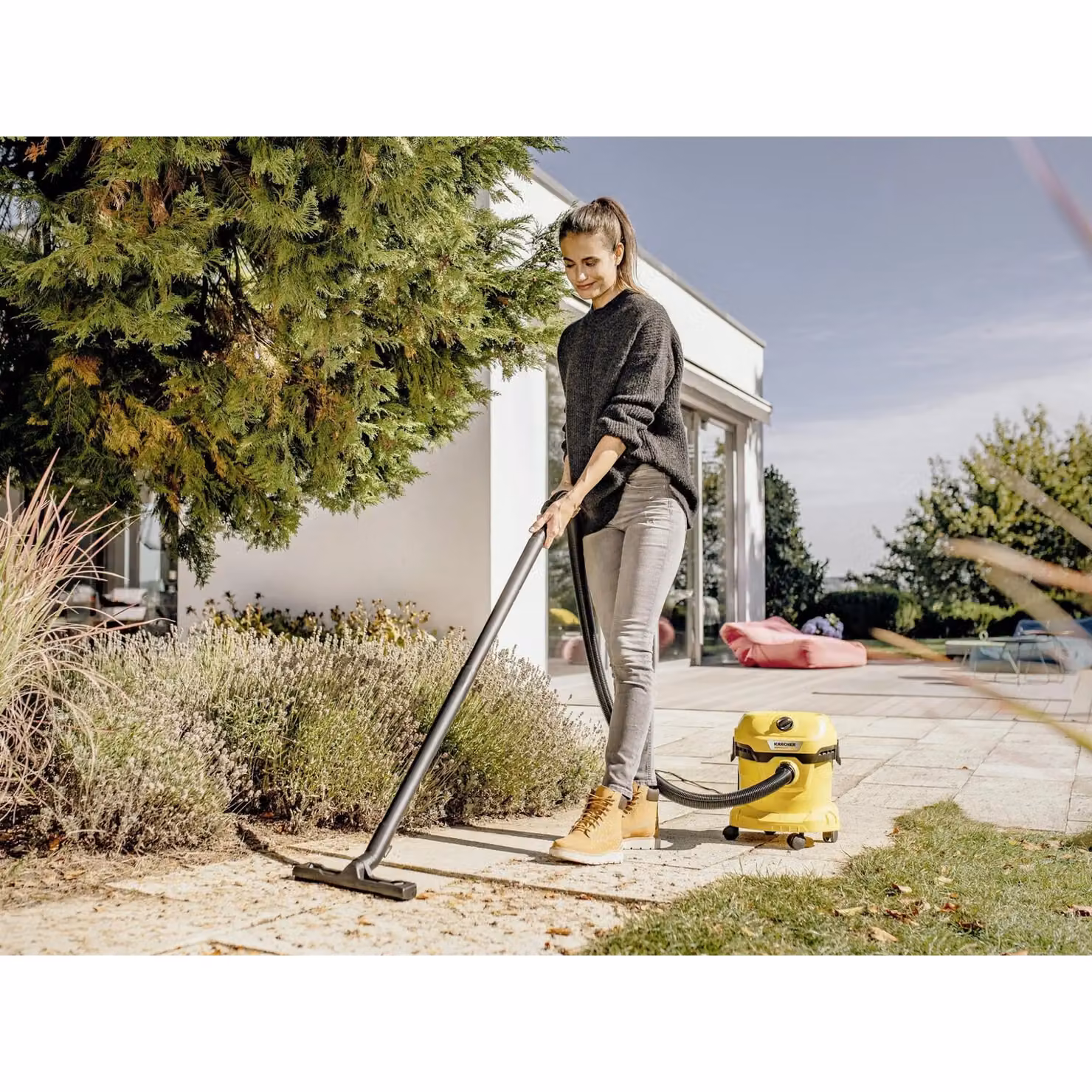 Karcher WD 2 Plus Wet and Dry Vacuum Cleaner, 1000W, Yellow and Multicolour – 2