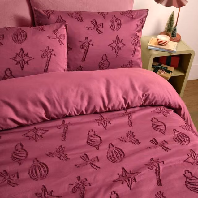 Duvet Day Christmas Soft Tufted Duvet Cover Set in Red, W: 180 cm, L: 200 cm