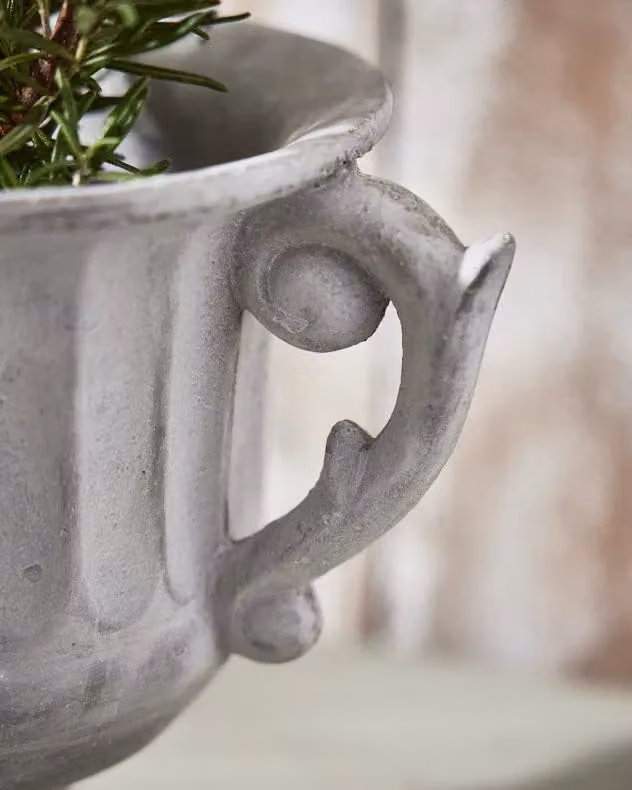 Dibor Vintage Style Concrete Grey Large Indoor Outdoor Planter with Baroque Scrolled Handles, H 25 cm, Dia 30 cm – 2