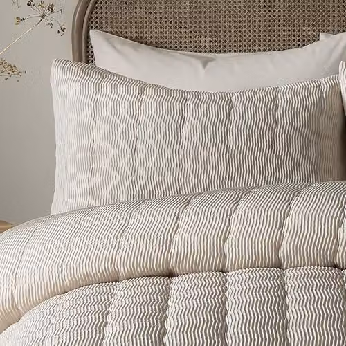 Serene Crinkle Wave Jacquard Duvet Cover Set in Beige, Single (Duvet Cover 140 x 200 cm and Pillowcase 90 x 200 cm) – 2