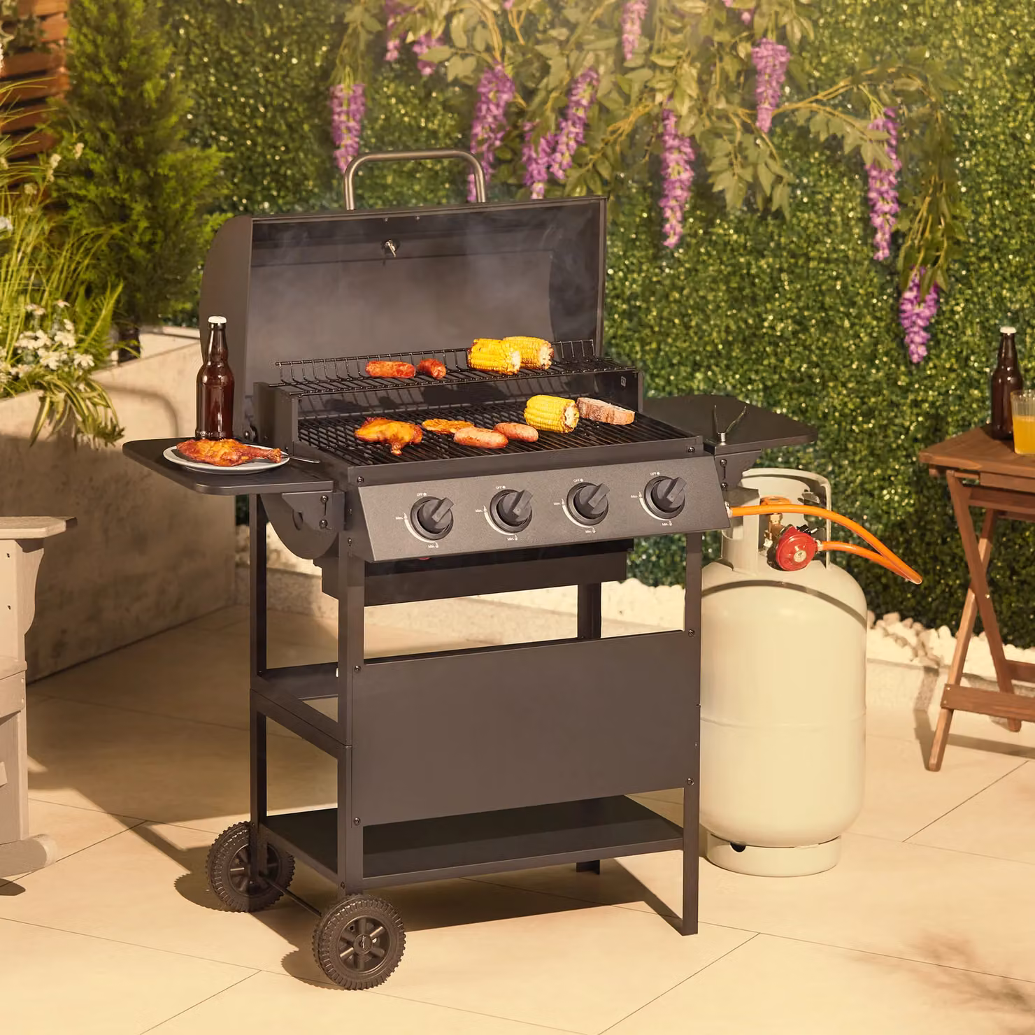 VonHaus 4-Burner Gas BBQ in Black with Thermometer and Warming Rack – 5