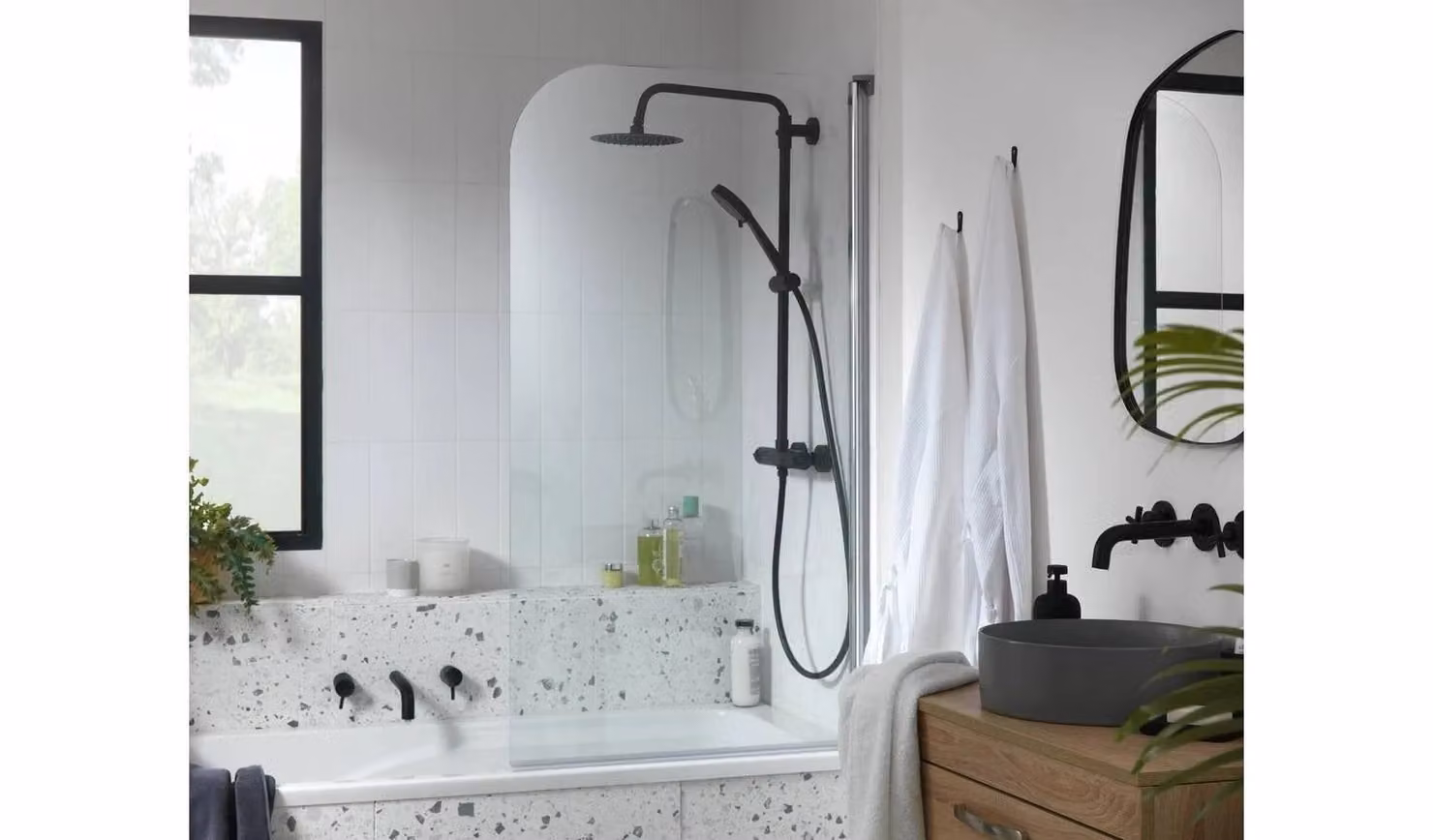 Cheap Furniture Warehouse Silver Half Frame Bath Shower Screen with Clear Glass, W: 137.5 cm, H: 75 cm