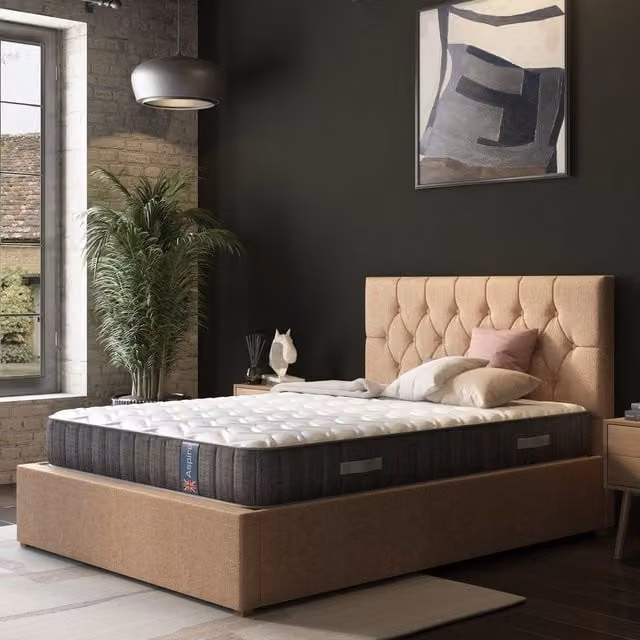 Aspire White Hybrid Pocket Sprung Mattress, W/D/H: 140 x 200 cm
