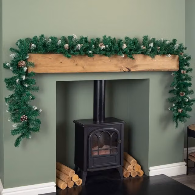 Samuel ALEXANDER 2.7m Snow Tipped Green Christmas Garland with Pine Cones and Mixed Needles – 5
