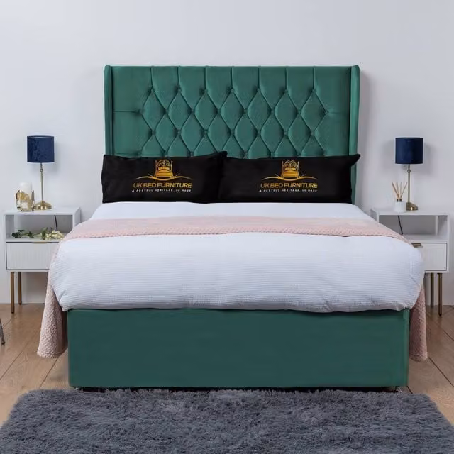 UK Bed Furniture Mary Winged Divan Bed Base with 54 Inch Buttoned Headboard in Green Velvet, Small Double, W/D/H: 120 x 200 cm
