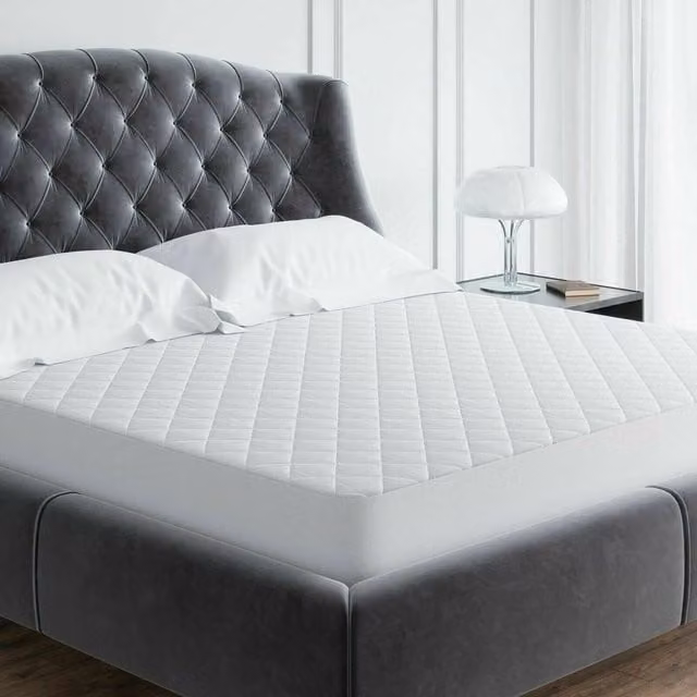 Gr8 Home Extra Deep Waterproof Quilted Mattress Protector, White, W: 180 cm x D: 200 cm
