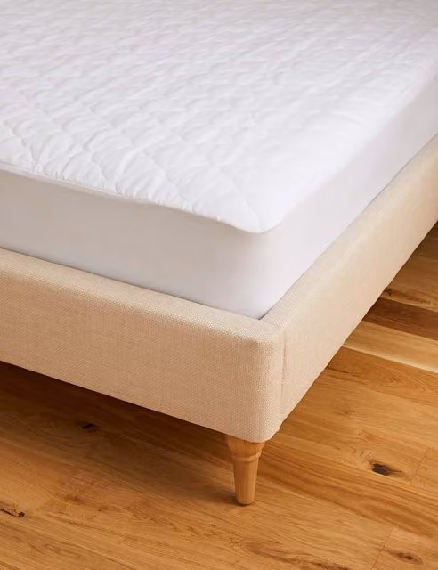 Sleep Solutions Quilted Waterproof and Breathable Mattress Protector, White, W/D/H: 90 x 190 cm