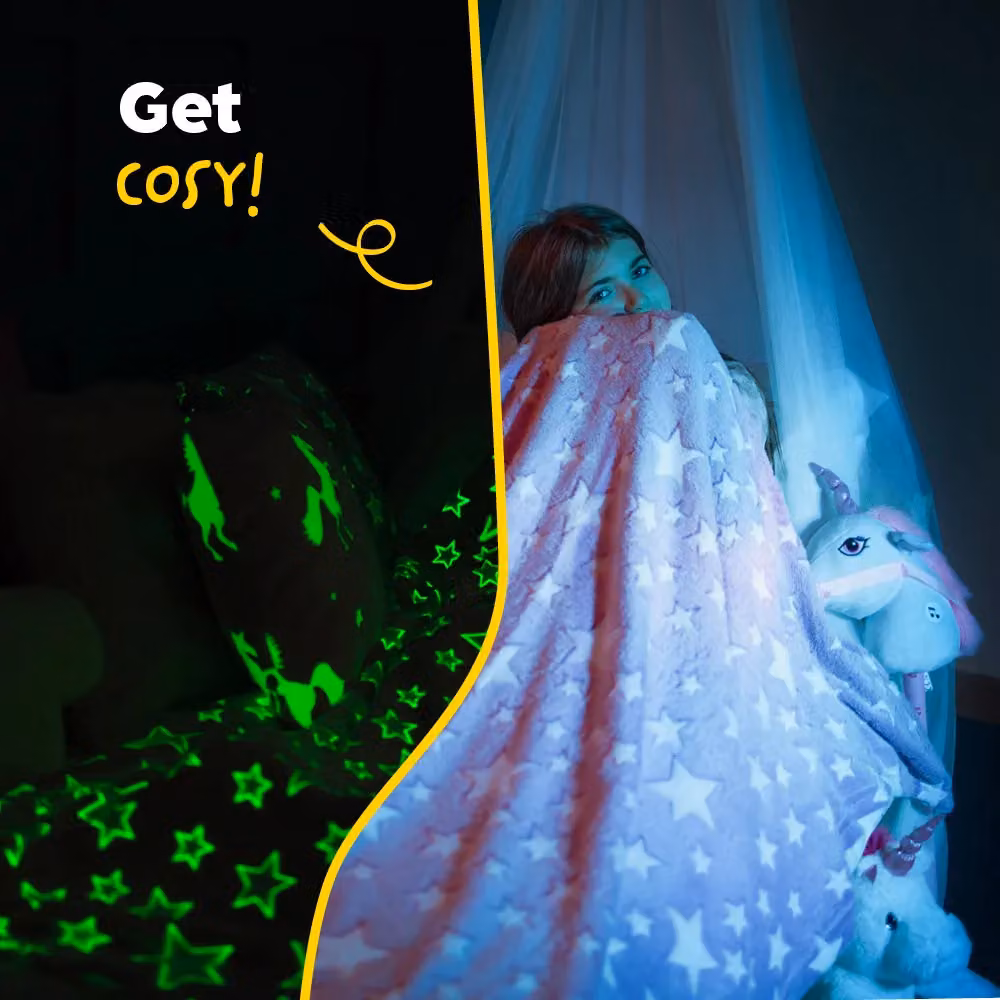 Wicked Gizmos Glow in the Dark Fluffy Fleece Blanket in Pink, W/D/H: 127 x 152 cm – 3