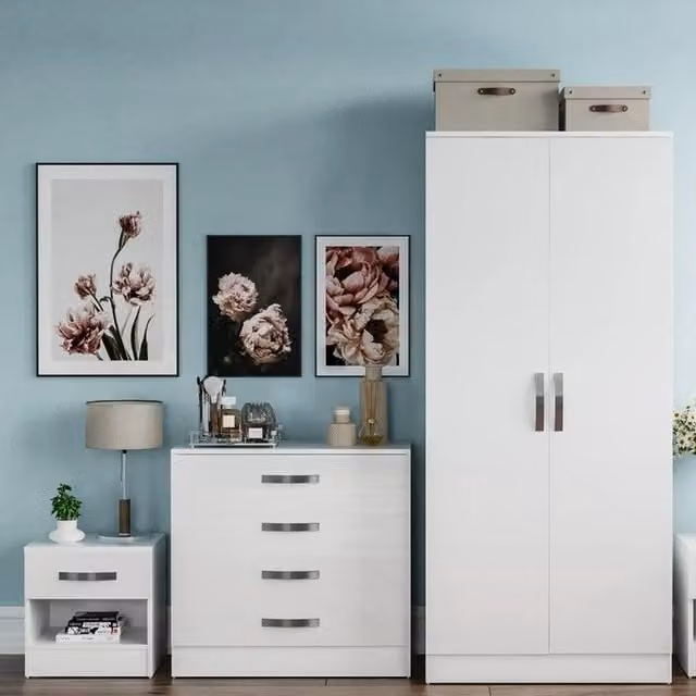 Vida Designs Hulio Trio Bedroom Set in White and Yellow Glossy Engineered Wood