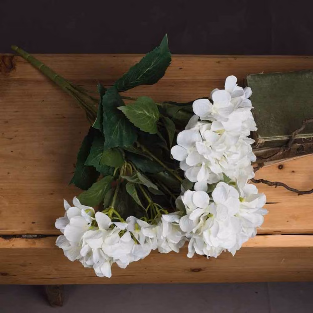 Lemon Pavilion Furniture and Decor White and Beige Artificial Hydrangea Bouquet, W34 x D34 x H54 cm – 1