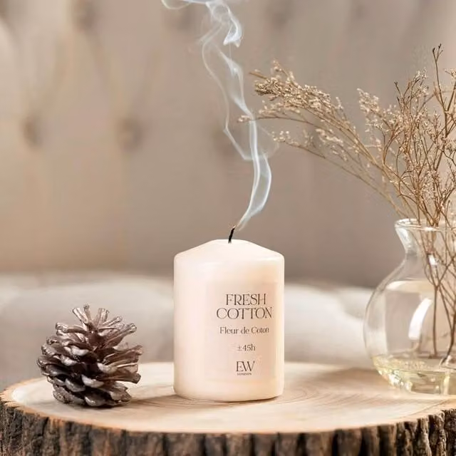 Marco Paul Fresh Scented Pillar Candle in White and Beige, 30 Hour Burn Time, H: 15 cm, W: 6.5 cm, D: 6.5 cm – 1