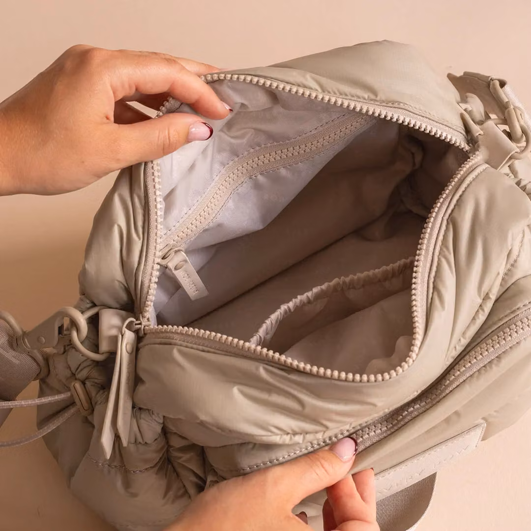 Avery Row Messenger Crossbody Pram Organiser Bag in Beige – 3