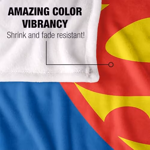 Warner Bros. Superman Shield 1955 Super Soft Fleece Throw Blanket, Multicolour, W: 91.44 cm x L: 147 cm – 3